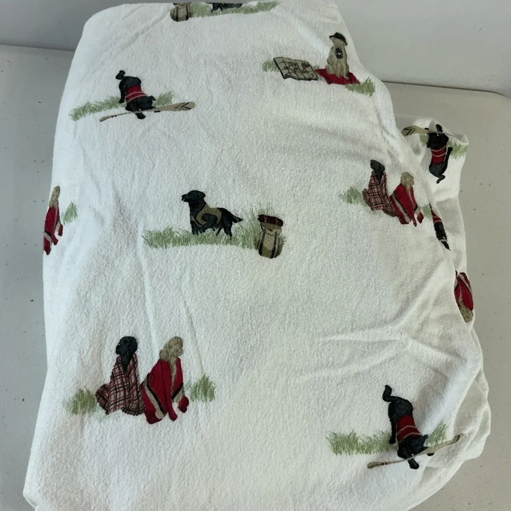 FulL Patterned Flannel Sheet Set Retriever Black Lab‎ Holiday cozy - Eddie Bauer